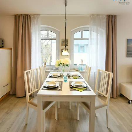 Апартаменты Kranich 9 *